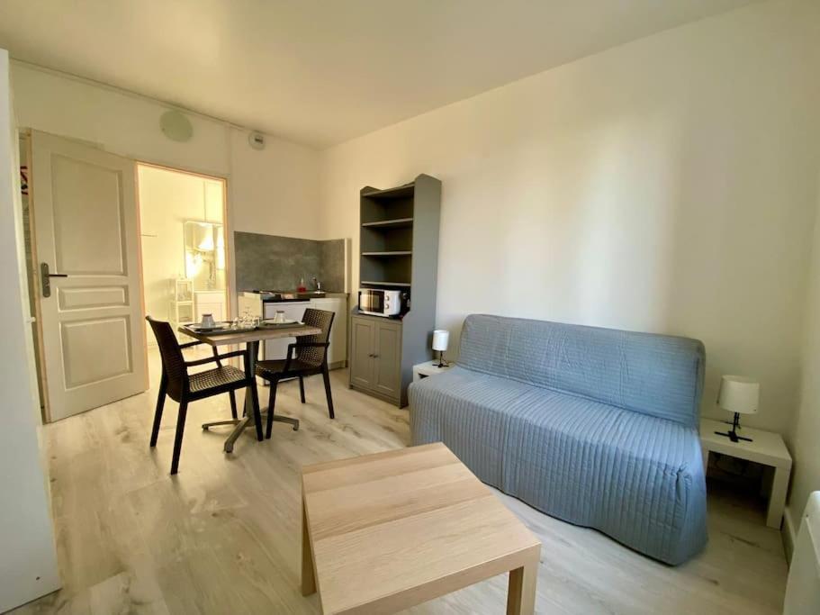 105 Studio Immeuble Perseverance Conflans-en-Jarnisy Exterior foto